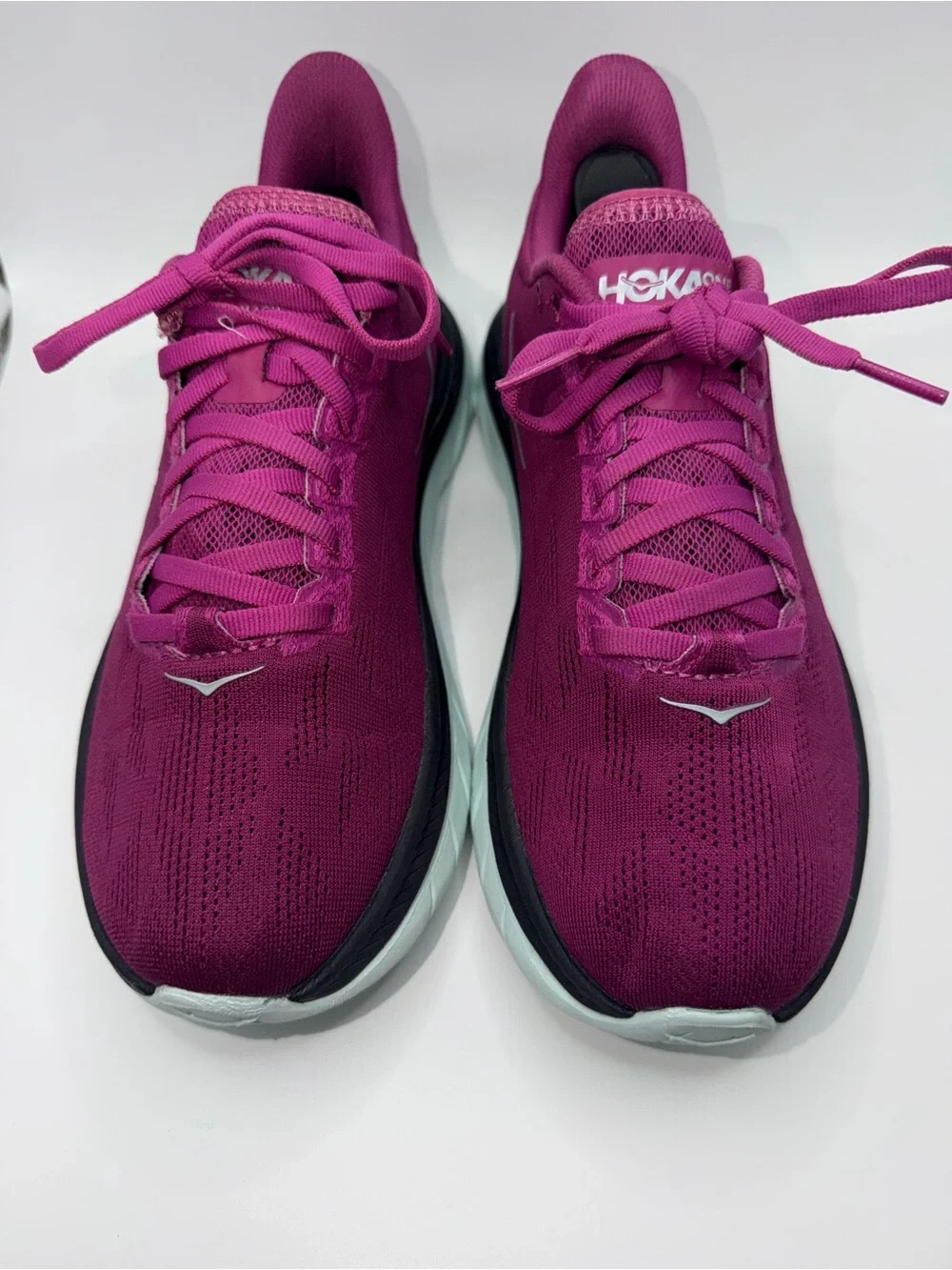 HOKA Women's Running Shoe in Magenta